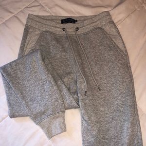 American Eagle Joggers